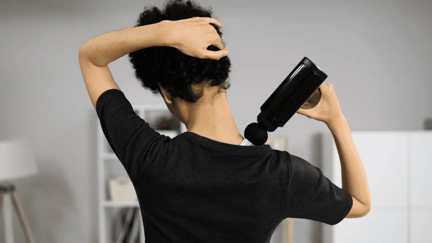 Does a massage gun break up fascia?