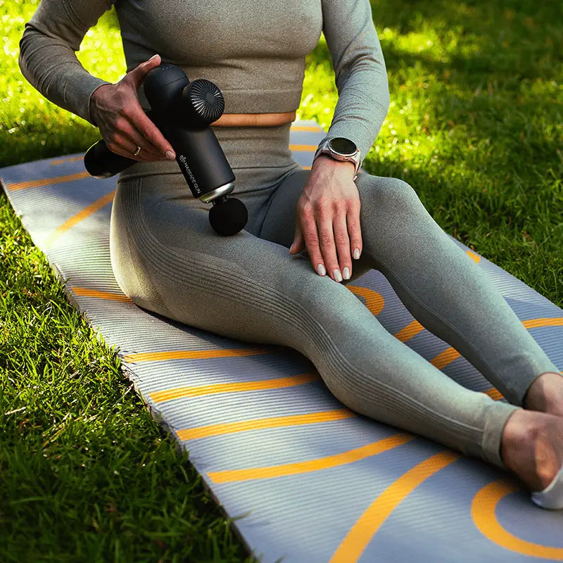 Black Massage Gun for muscle soreness relief and best massage gun for larger muscle groups recovery