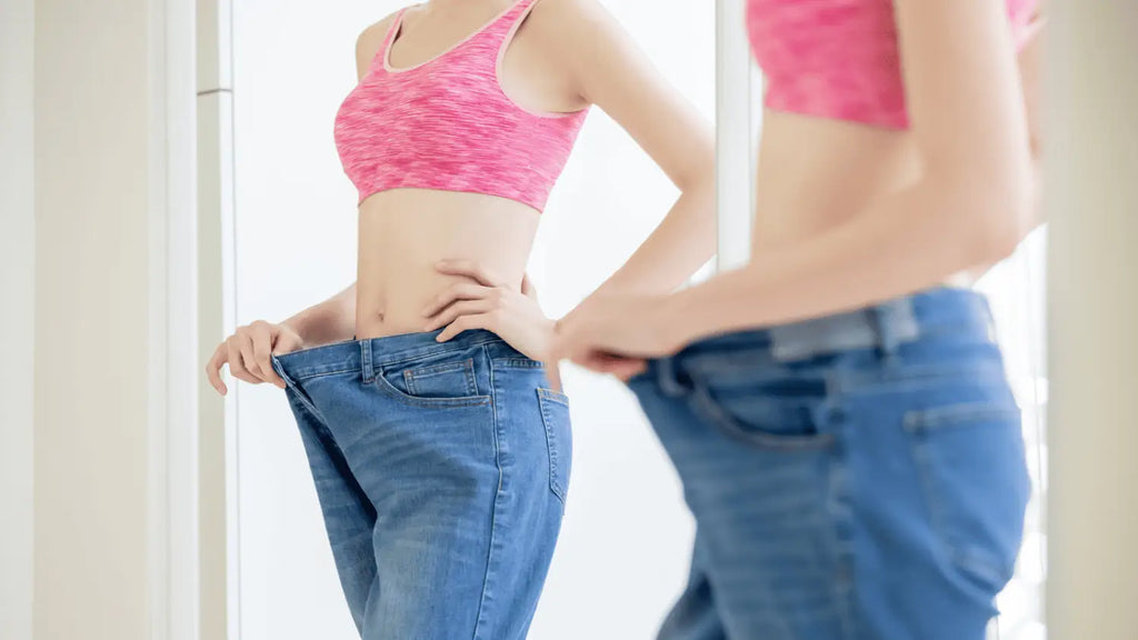 No, massage guns do not break up fat directly