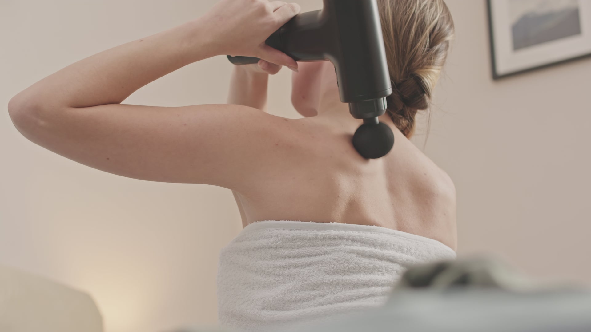 Load video: Massage Gun Deep